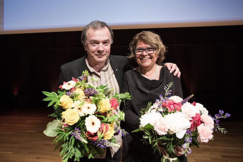 Anna Bikont i Sergiusz Kowalski laureatami 9. edycji Nagrody Kapuścińskiego