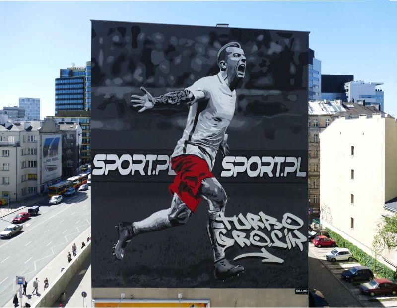Murale Sport.pl z Kamilem Grosickim na ulicach Warszawy