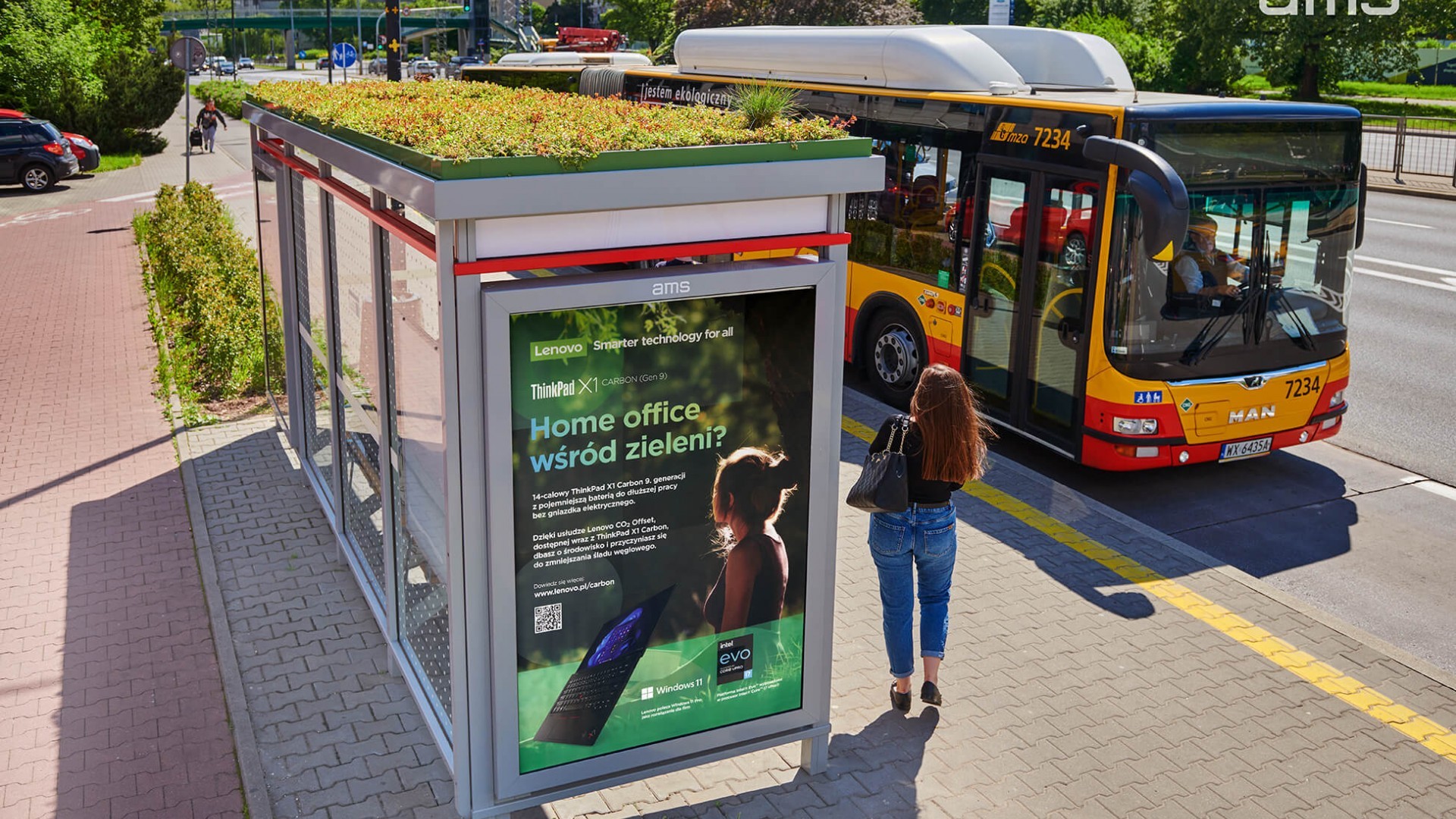 The first fully integrated OOH eco-campaign carried out in cooperation with Lenovo Poland and AMS
