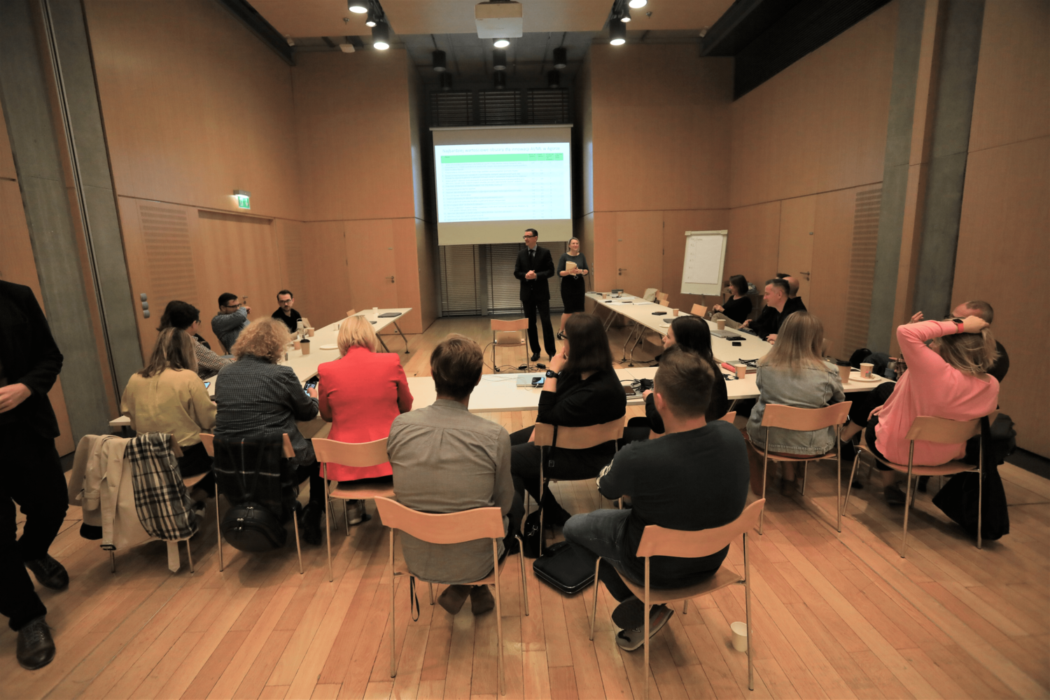 Firma Fractile przeprowadziła dla Grupy Agora warsztaty z obszaru AI